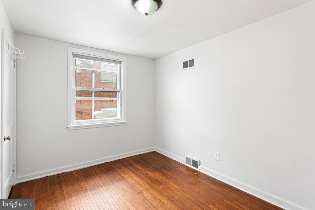 220 Williams Road - Photo 13