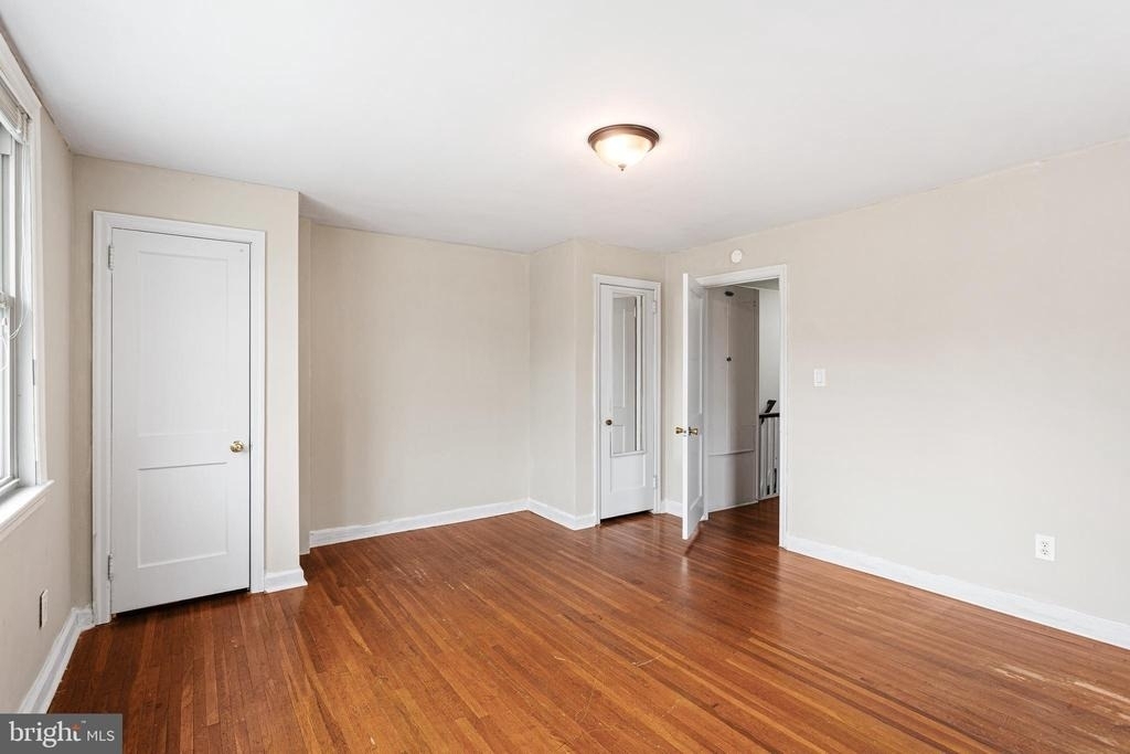 220 Williams Road - Photo 10