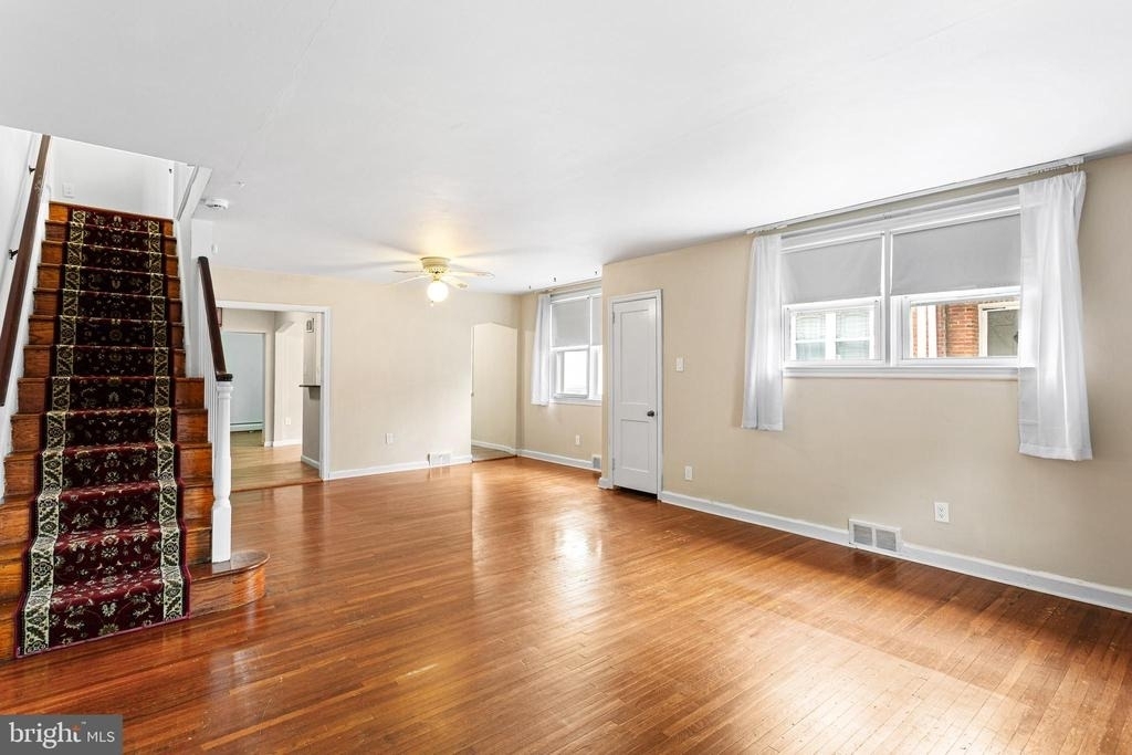 220 Williams Road - Photo 2