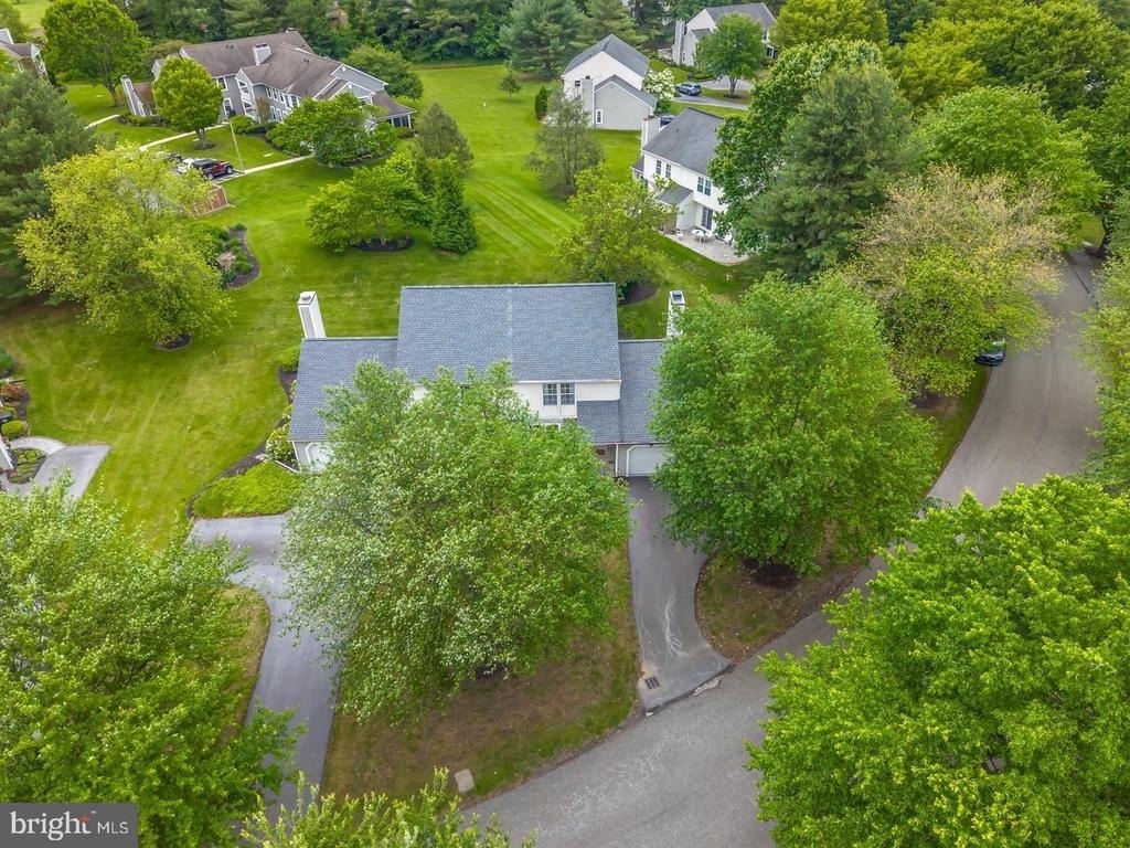 786 Bradford Terrace - Photo 34