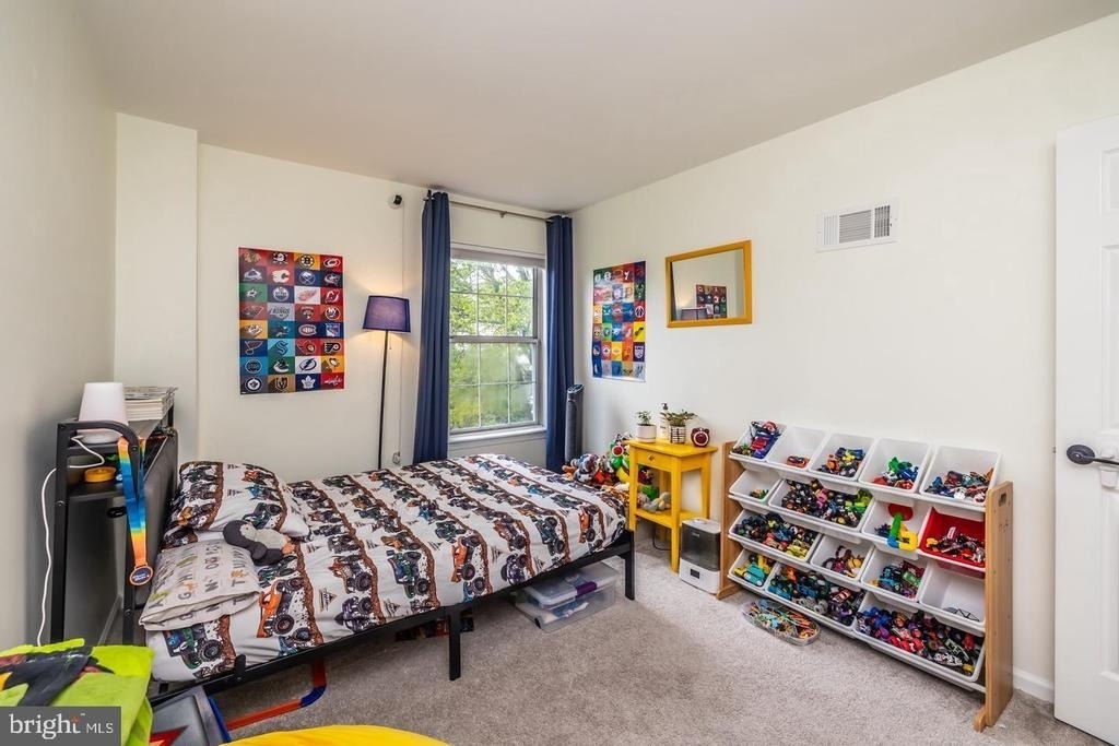 786 Bradford Terrace - Photo 24