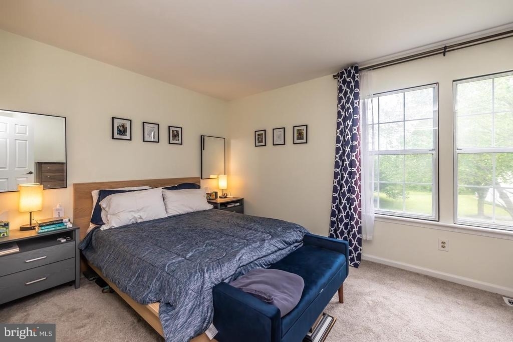 786 Bradford Terrace - Photo 15