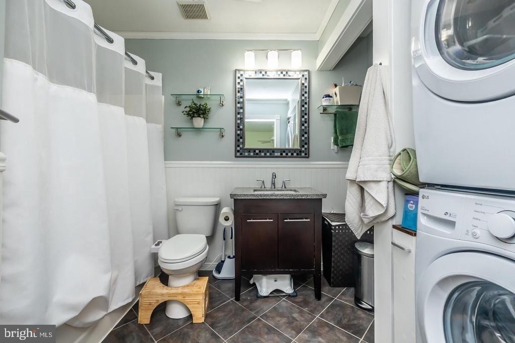 786 Bradford Terrace - Photo 21