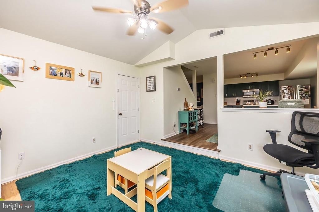 786 Bradford Terrace - Photo 13