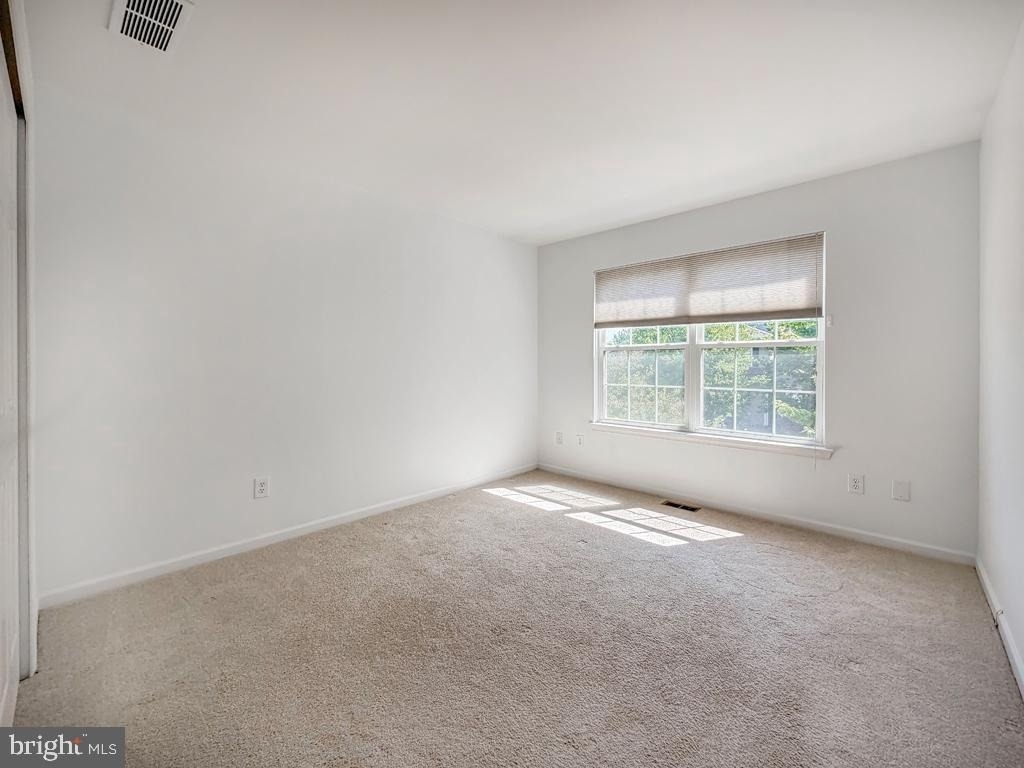 16 Dispatch Drive - Photo 39