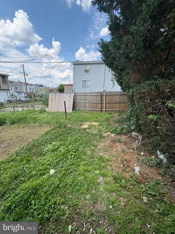 1113 Elm Street - Photo 1