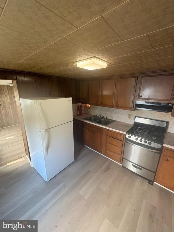 1113 Elm Street - Photo 10