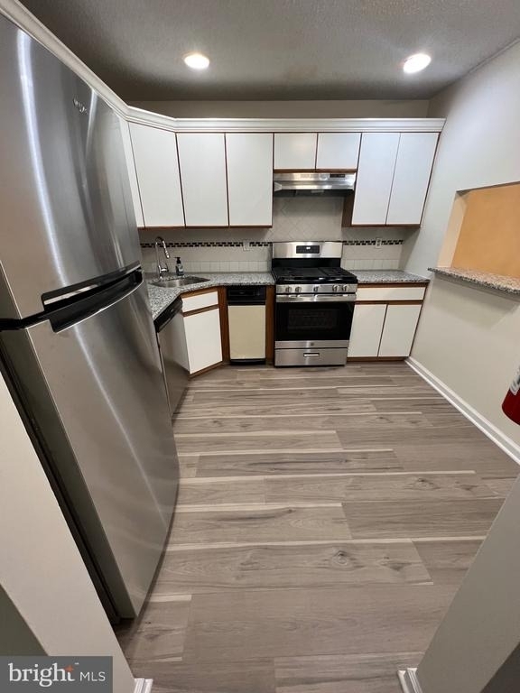 2 Rickard Court - Photo 3