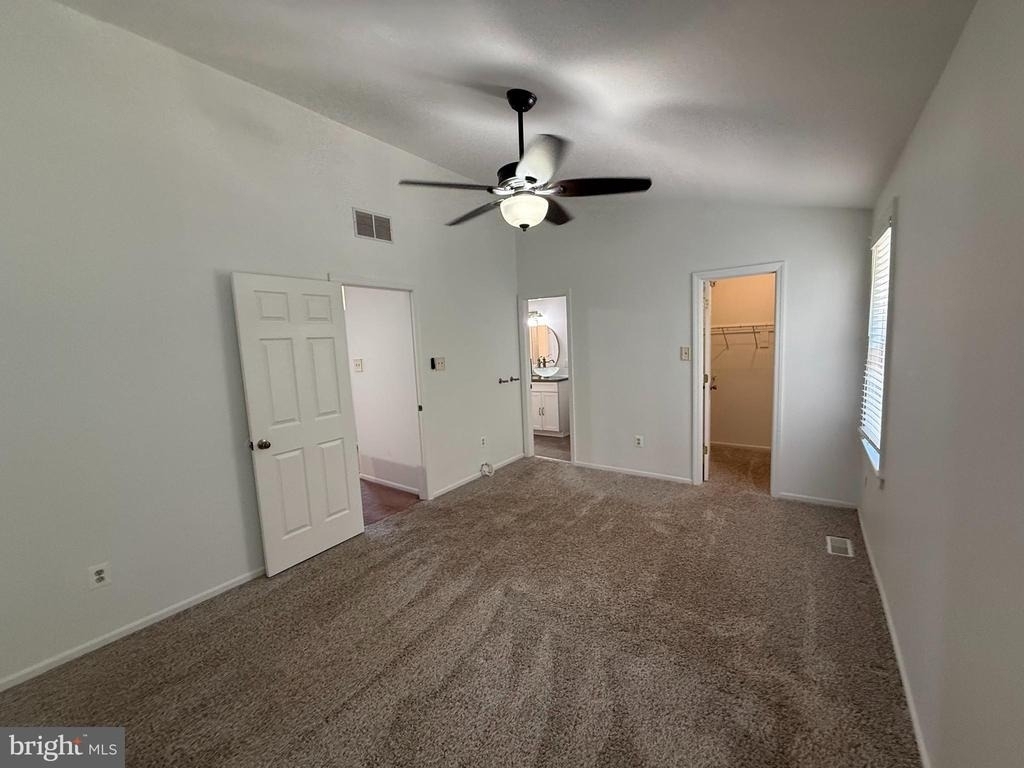 1070 Baywood Drive - Photo 8
