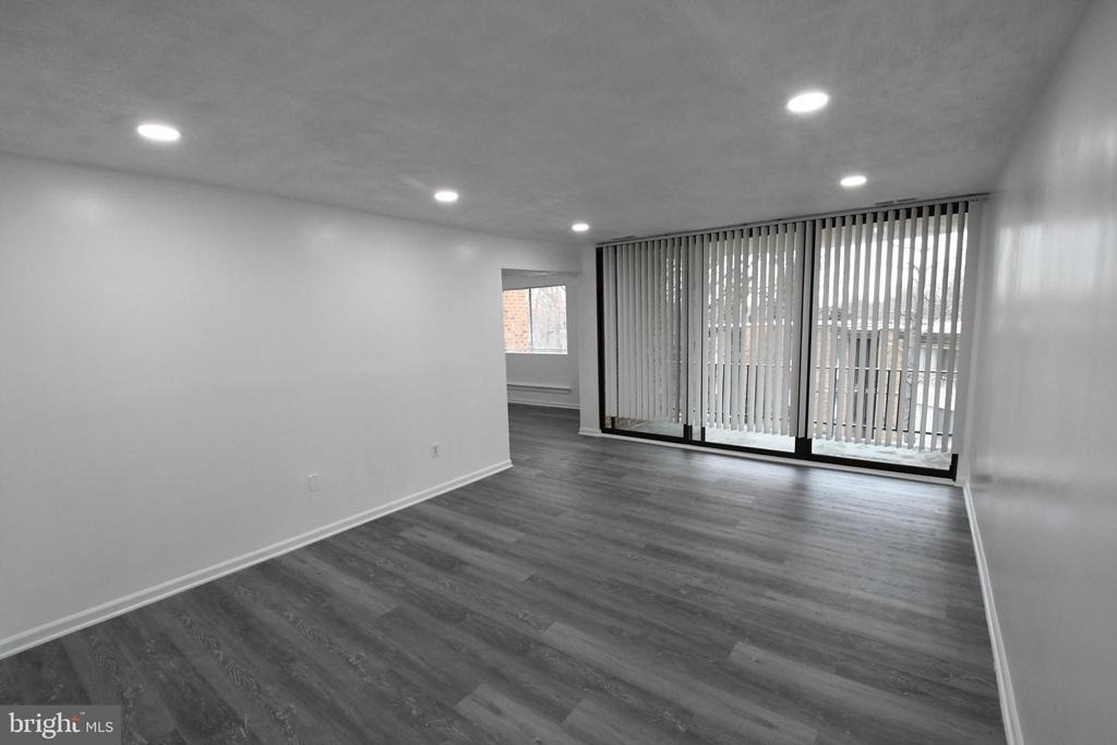 8459 Greenbelt Road - Photo 0