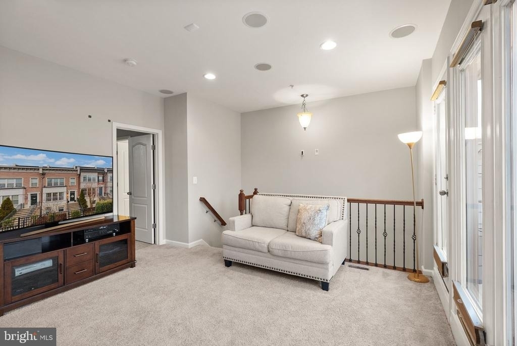 517 Overlook Park Drive - Photo 33