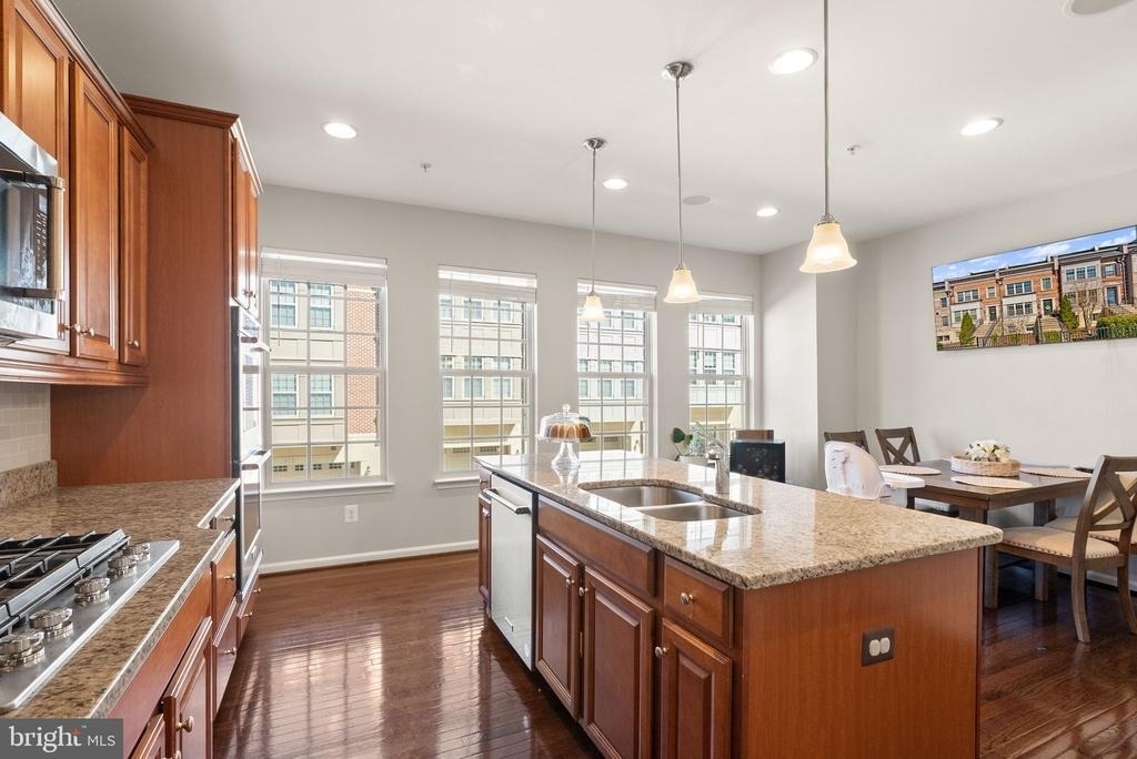 517 Overlook Park Drive - Photo 11