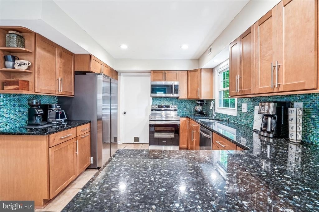 13000 Cheswood Lane - Photo 5