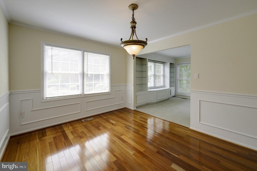 7518 Westlake Terrace - Photo 13