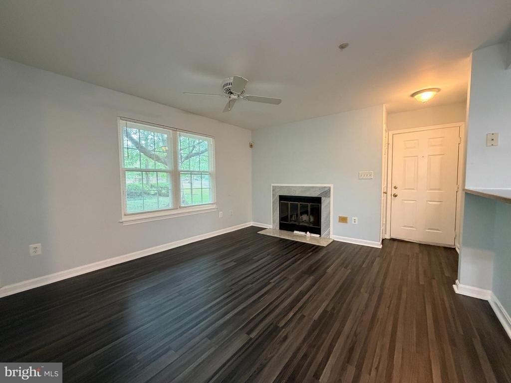 931 Hillside Lake Terrace - Photo 1
