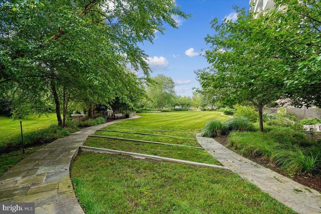 5101 River Road - Photo 16