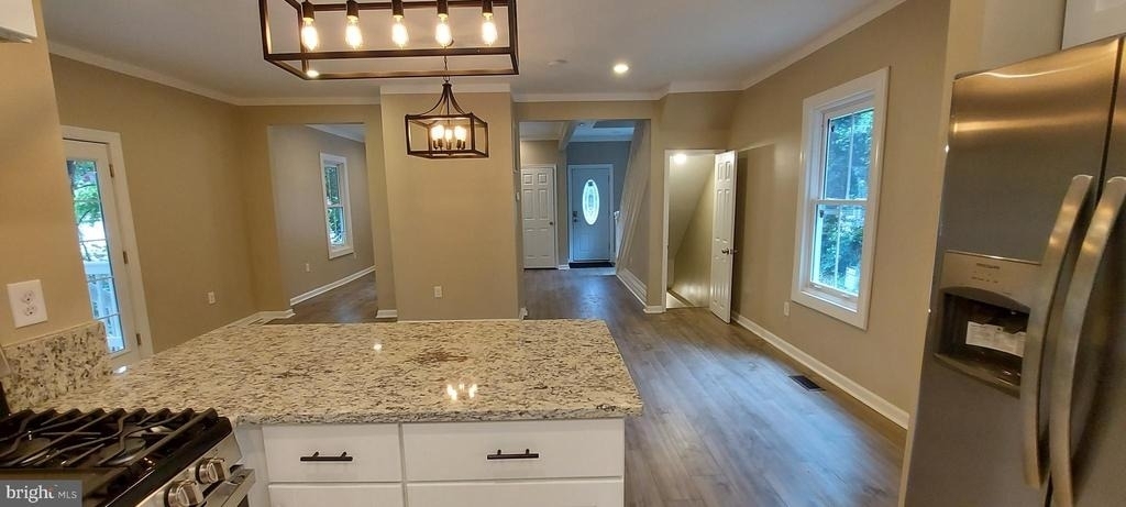 4023 Jones Bridge Road - Photo 4