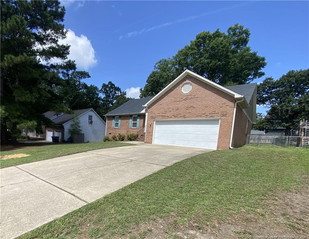 3024 Coachway Drive - Photo 2