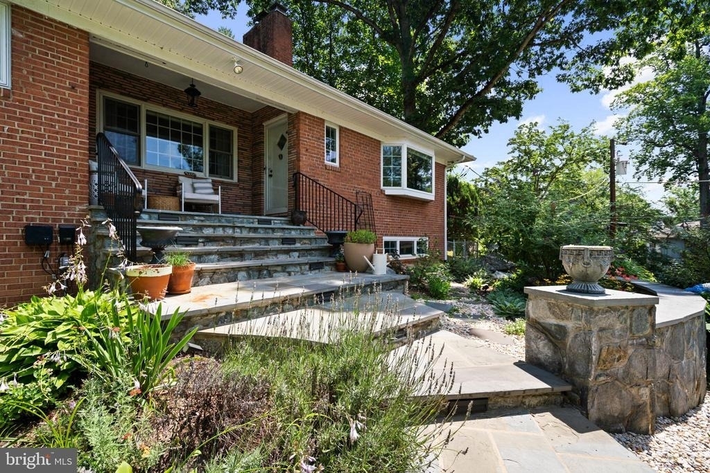 5201 Brookeway Drive - Photo 7