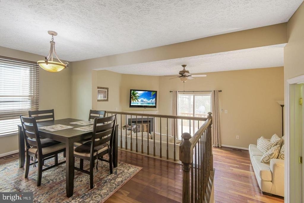 6121 Cedar Wood Drive - Photo 3