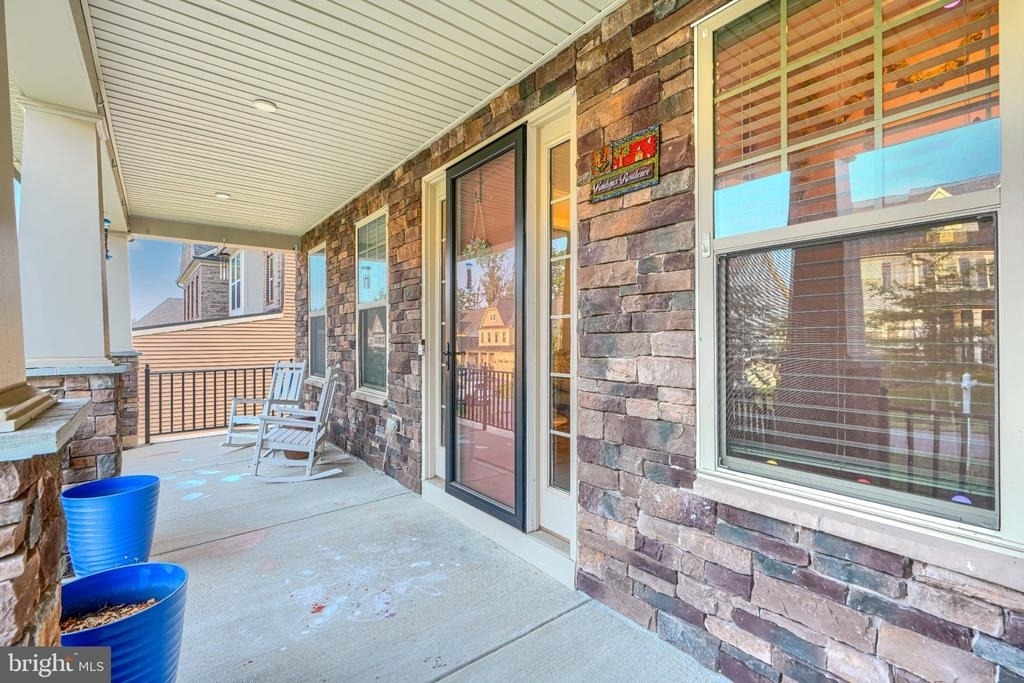 7142 Starmount Way - Photo 5