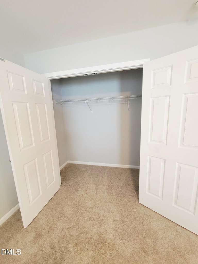 8827 Thornton Town Place - Photo 8