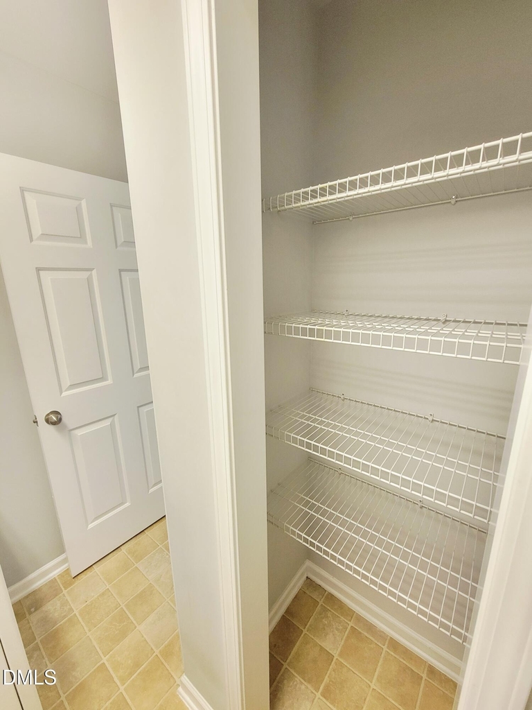 8827 Thornton Town Place - Photo 38