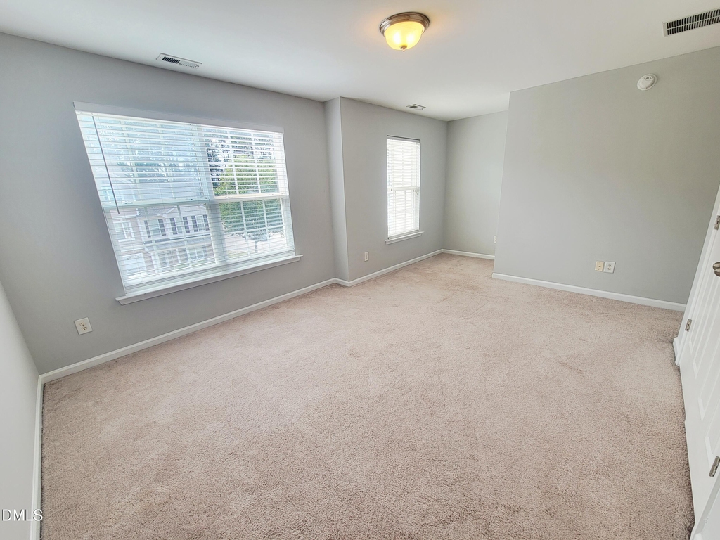 8827 Thornton Town Place - Photo 43