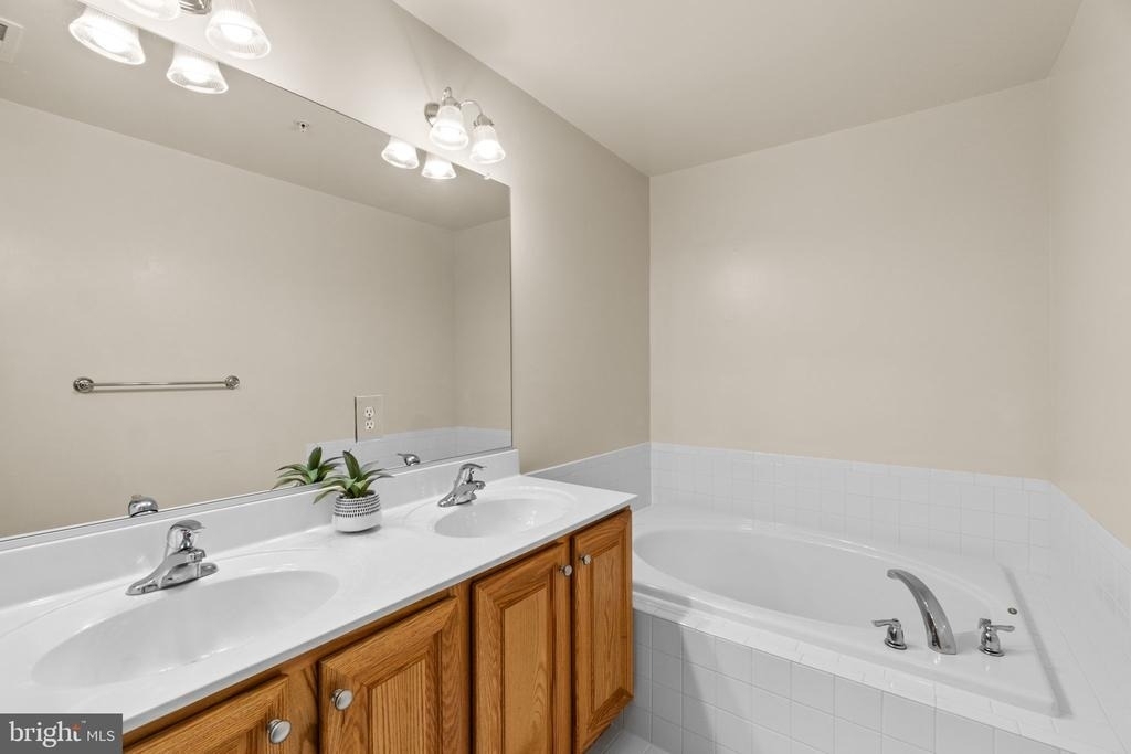 6478 Cornwall Drive - Photo 20