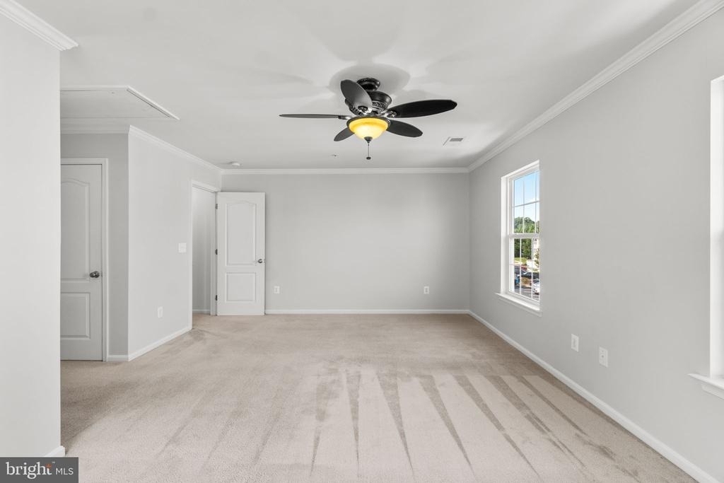 6478 Cornwall Drive - Photo 17