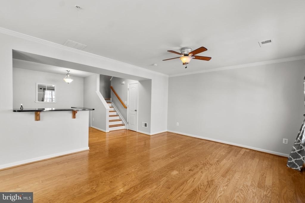 6478 Cornwall Drive - Photo 3
