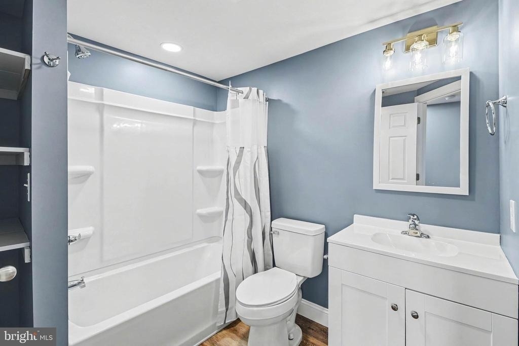 20 N Walnut Street - Photo 22