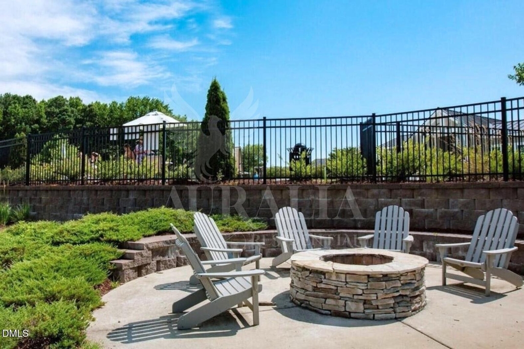 824 Silo Park Drive - Photo 38