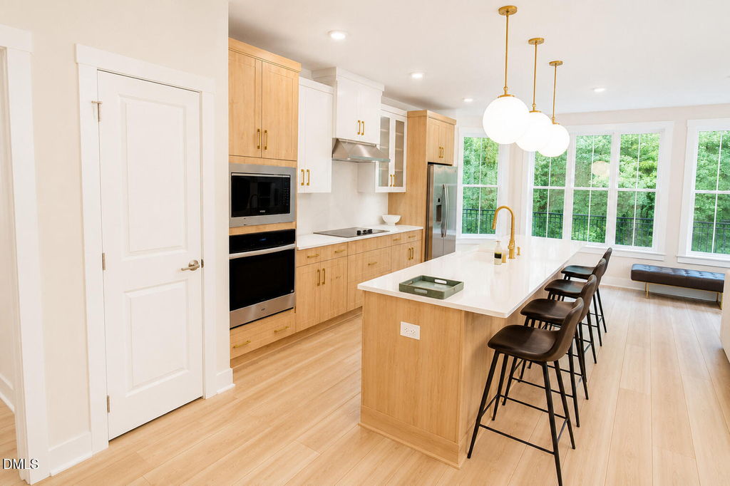 11548 Helmond Way - Photo 2
