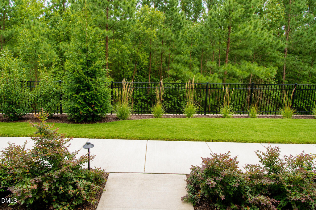 11548 Helmond Way - Photo 20