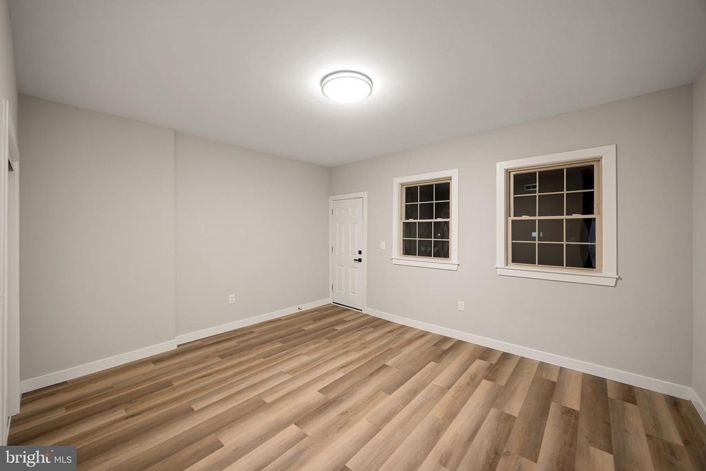 2037 Mcculloh Street - Photo 6