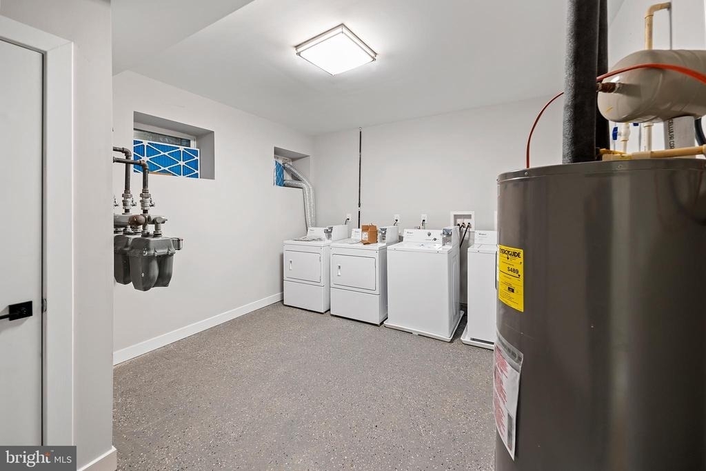 2037 Mcculloh Street - Photo 12