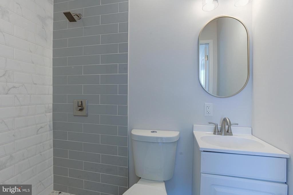 802 Mangold Street - Photo 30