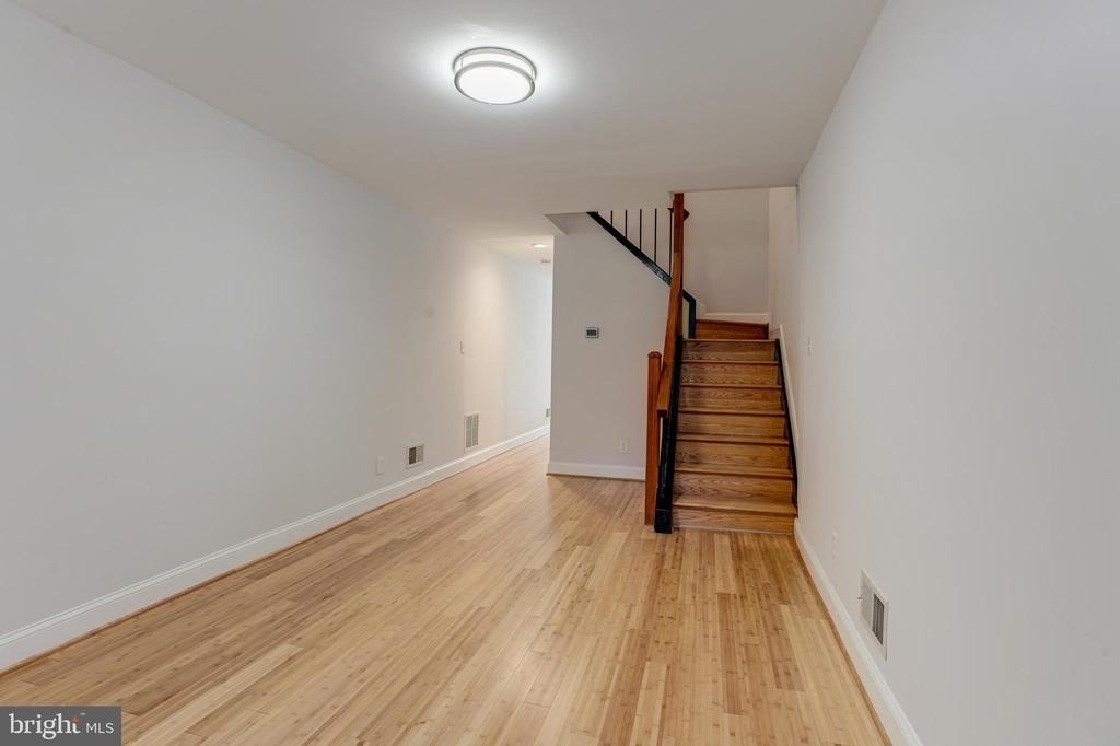 802 Mangold Street - Photo 45