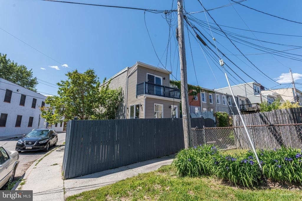 802 Mangold Street - Photo 24