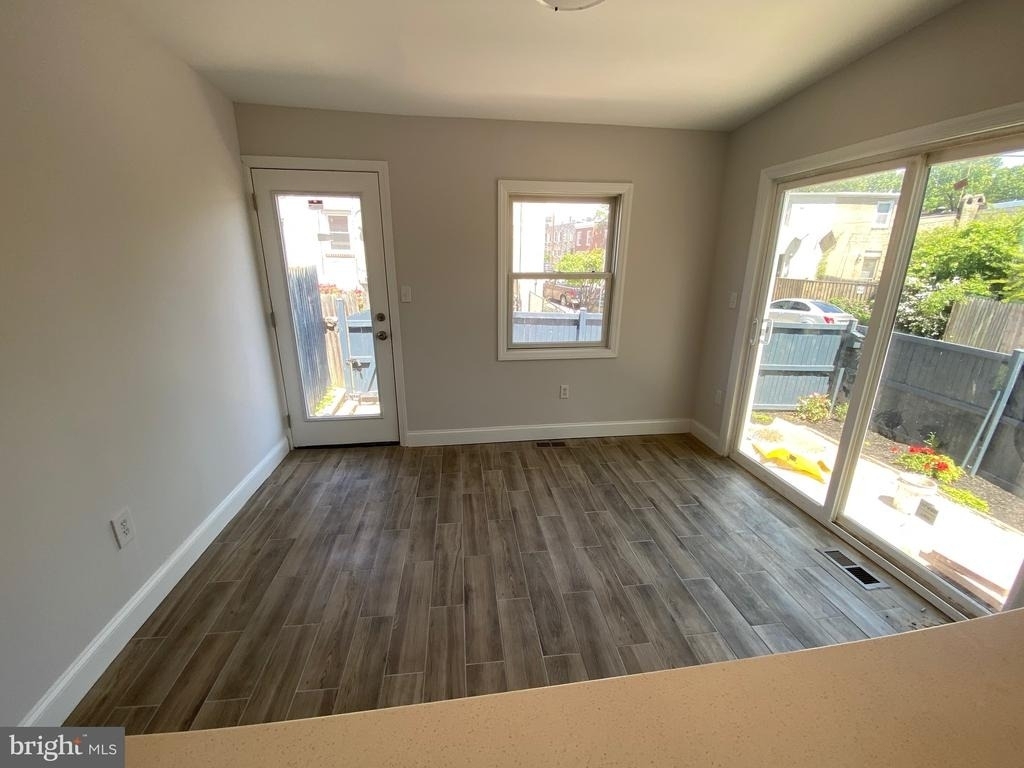 802 Mangold Street - Photo 12