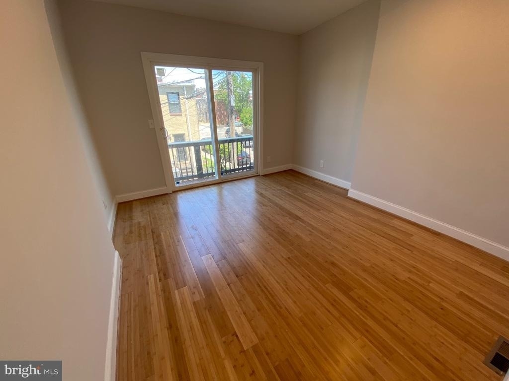 802 Mangold Street - Photo 15
