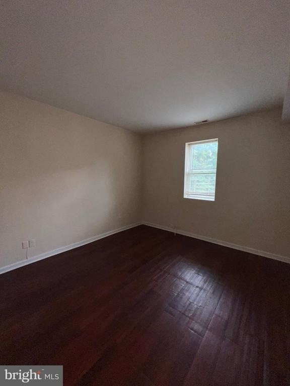 1423 W Fayette Street - Photo 9