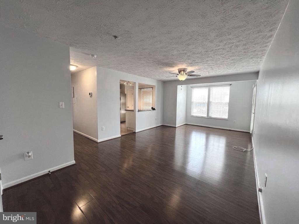 689 Winding Stream Way - Photo 3