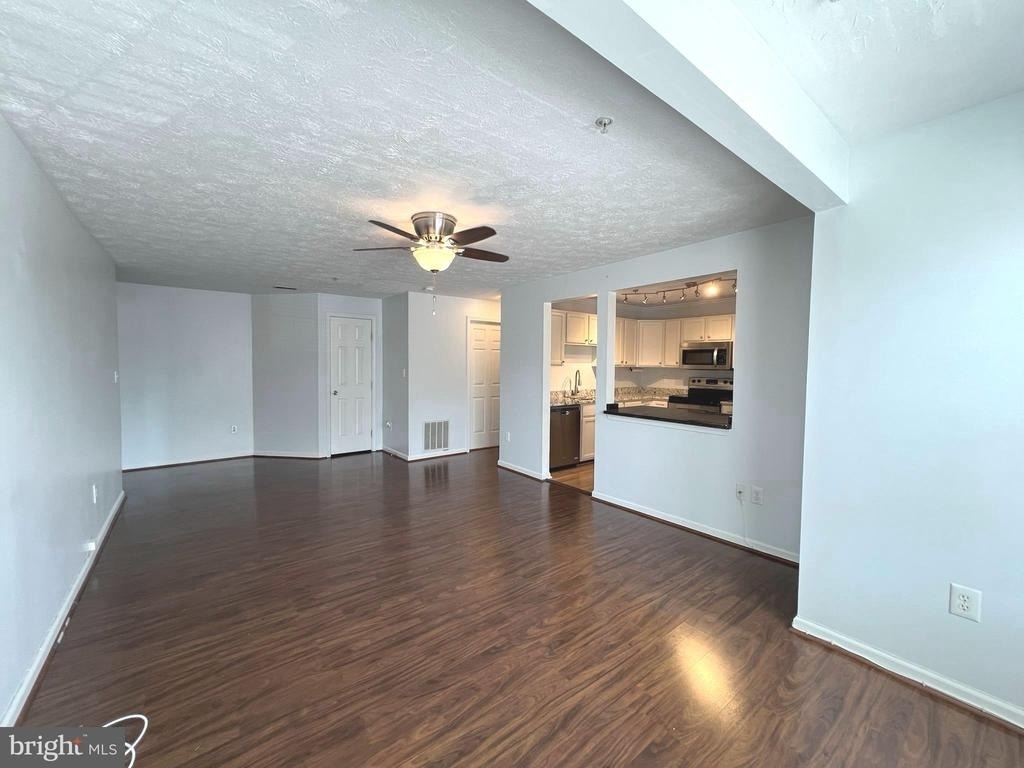 689 Winding Stream Way - Photo 2
