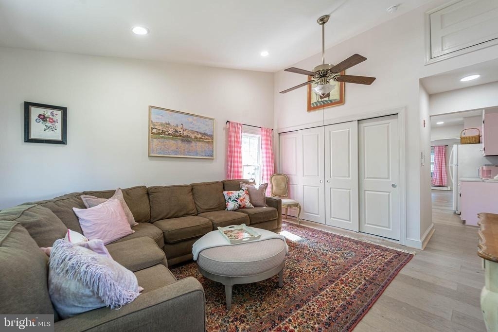 206 Linden Avenue - Photo 11