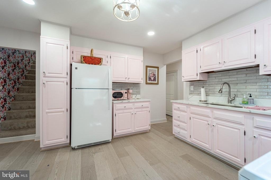 206 Linden Avenue - Photo 7