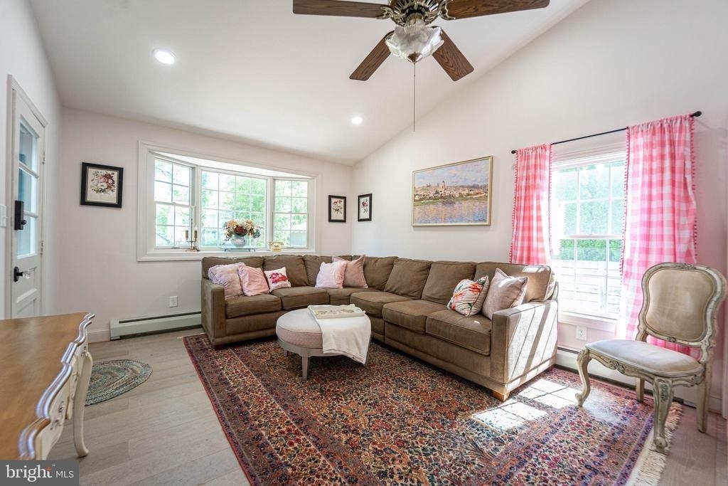 206 Linden Avenue - Photo 10
