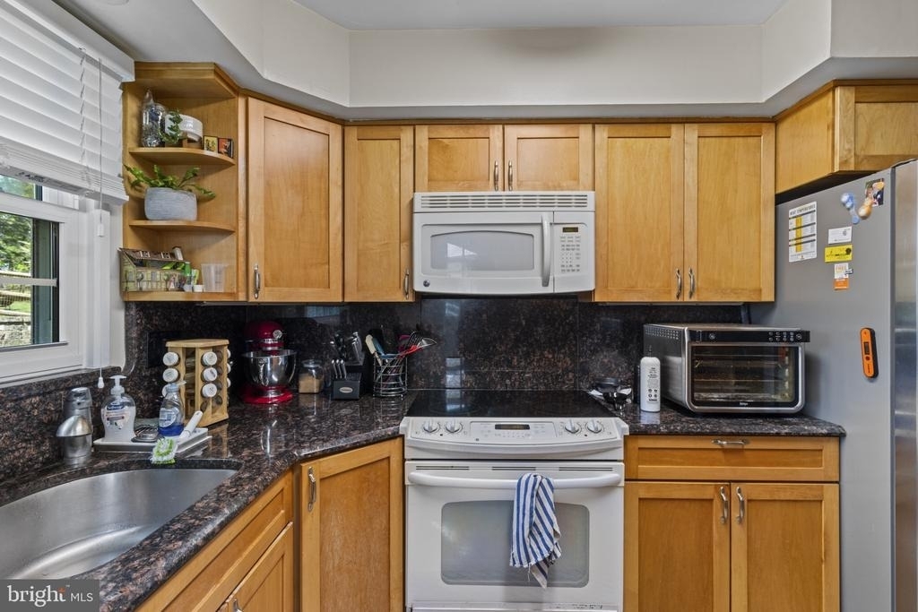 1435 Crofton Parkway - Photo 11
