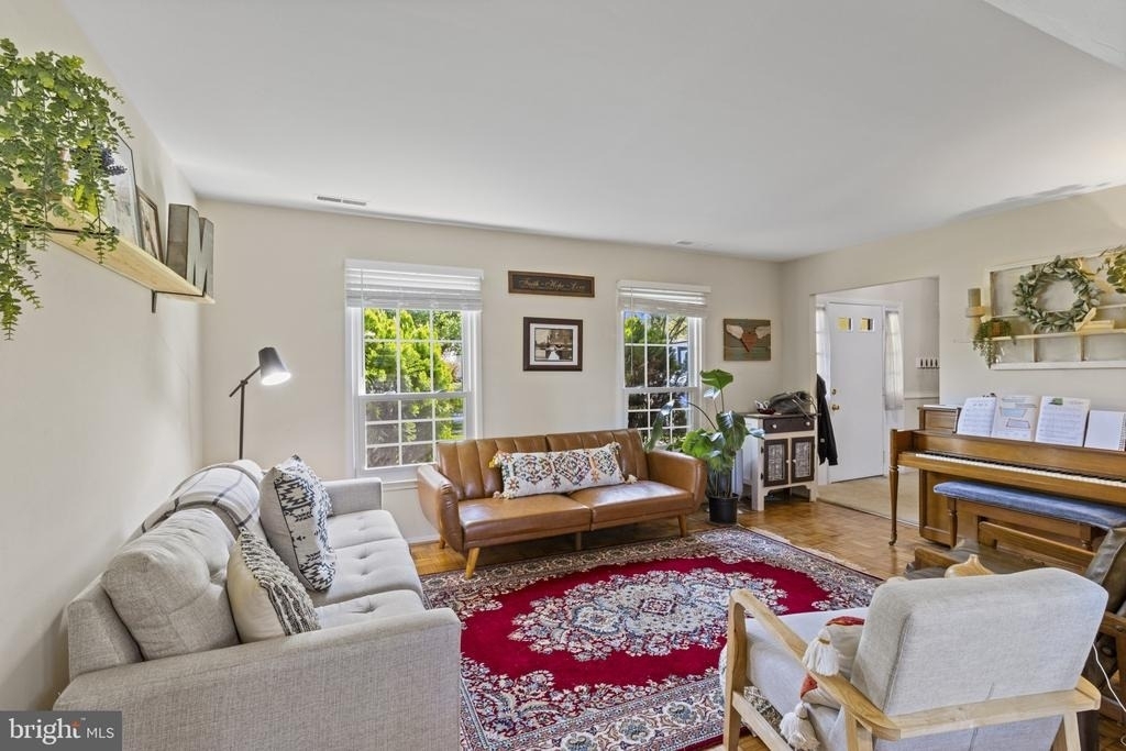 1435 Crofton Parkway - Photo 3